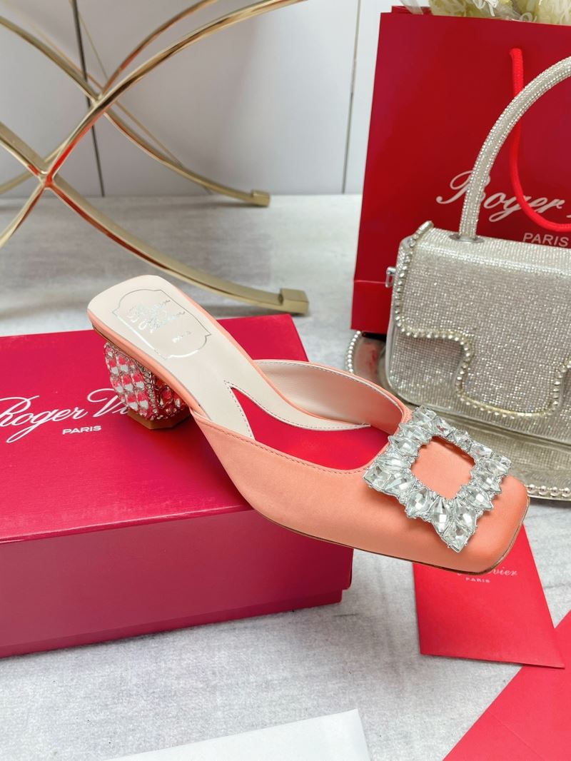 Roger Vivier flat shoes